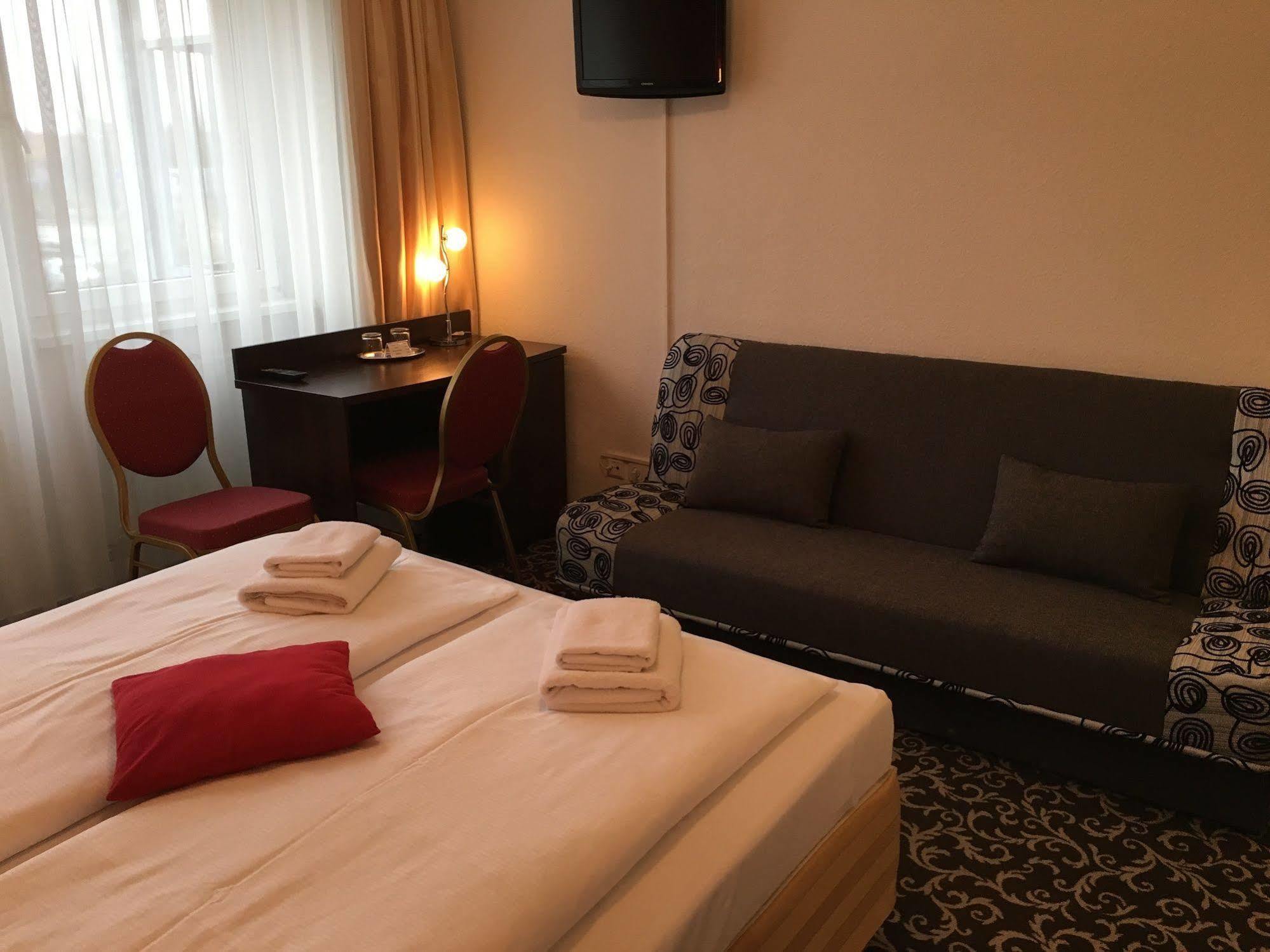 Atlas Berlin Hotel מראה חיצוני תמונה
